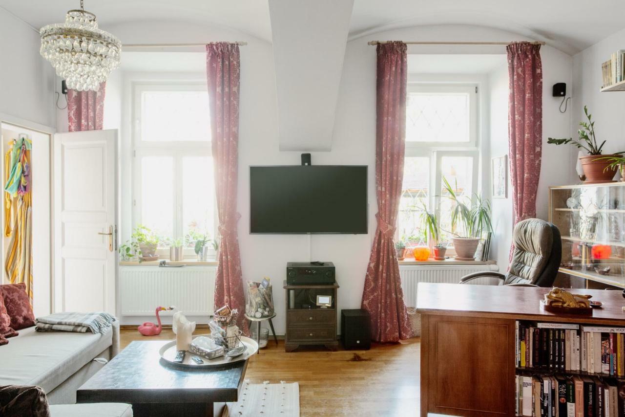 Victoria Design Stays - Apartment Rehorova Praga Exterior foto